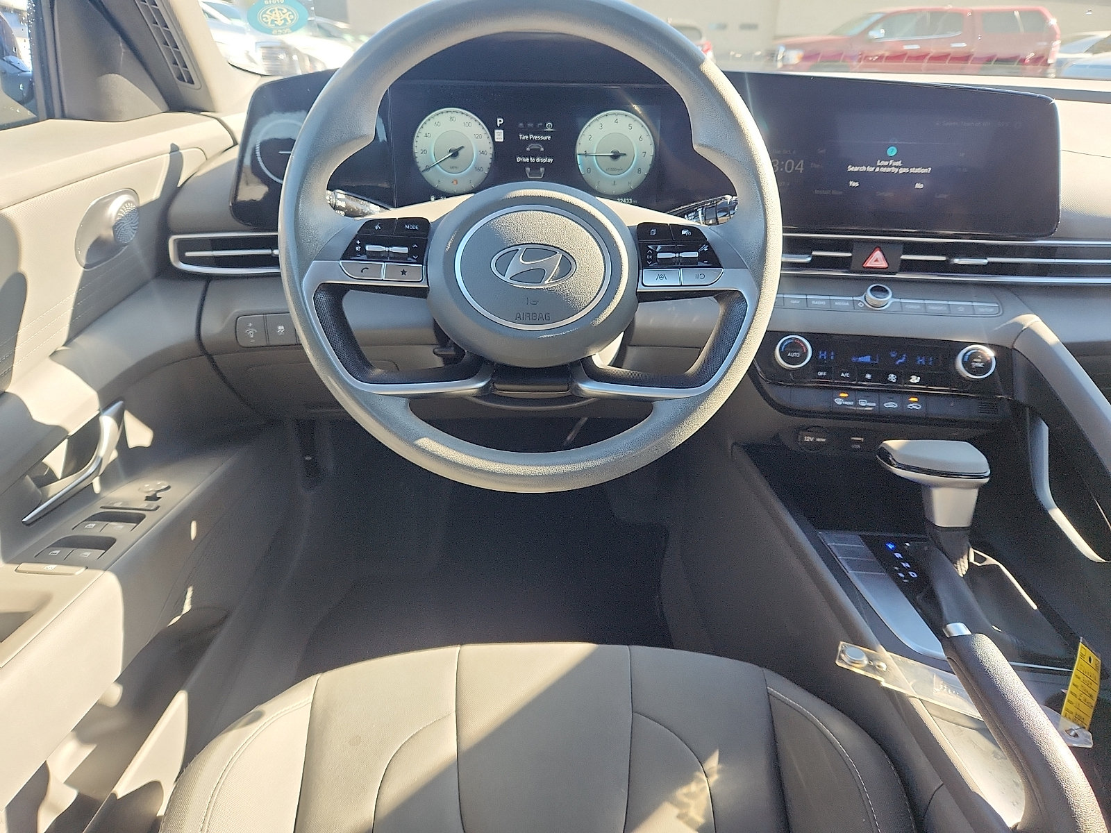 Certified 2024 Hyundai Elantra SEL FWD image 9