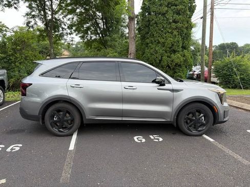Used 2026 Kia Sorento SX Prestige AWD/4WD image 2