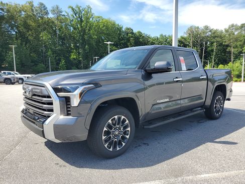 New 2026 Toyota Tundra Limited AWD/4WD image 3