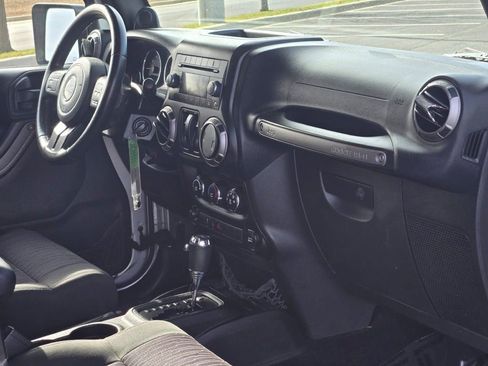 Used 2011 Jeep Wrangler Sport image 8