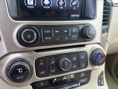 Used 2015 GMC Yukon XL Denali w/ Premium Package AWD/4WD image 56