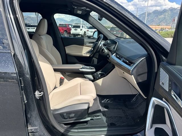 Used 2023 BMW X1 xDrive28i w/ Premium Package AWD/4WD image 32