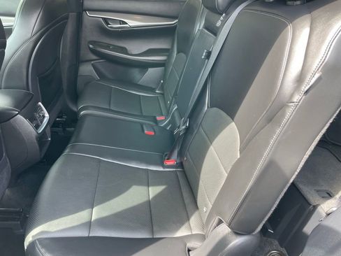 Used 2023 INFINITI QX50 Luxe AWD/4WD image 8