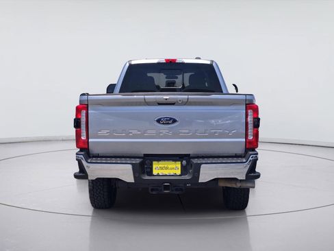 Used 2024 Ford F350 Lariat w/ FX4 Off-Road Package AWD/4WD image 7