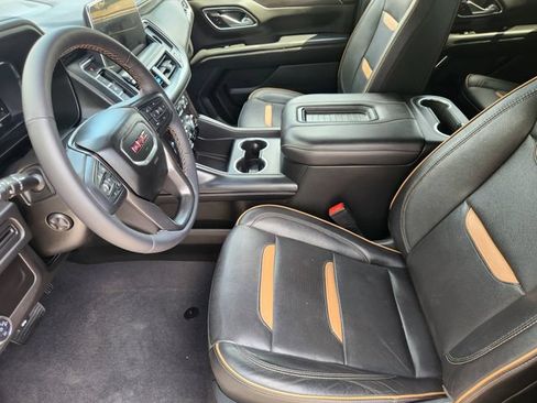 Used 2022 GMC Yukon AT4 AWD/4WD image 14