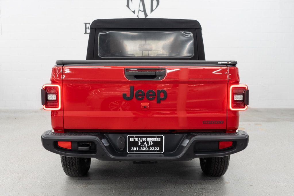 Used 2020 Jeep Gladiator Sport w/ Quick Order Package 24S AWD/4WD image 4