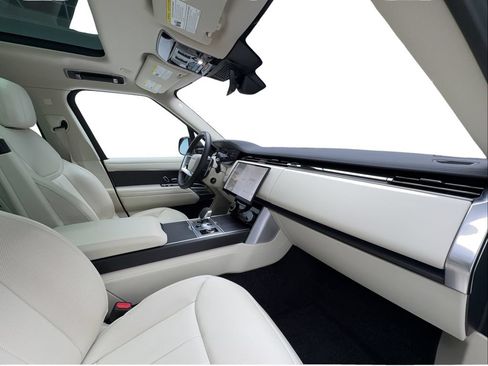 Used 2023 Land Rover Range Rover SE AWD/4WD image 33