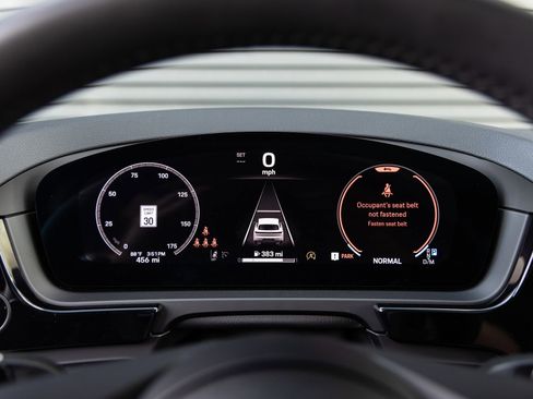 New 2025 Porsche Cayenne image 13