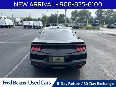 Used 2024 Ford Mustang GT Premium RWD image 7
