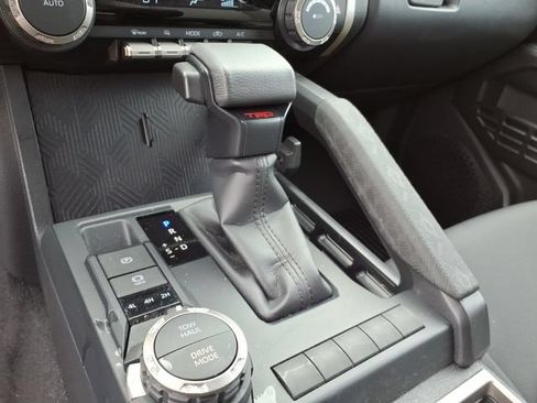 Used 2026 Toyota Tacoma TRD Sport AWD/4WD image 22