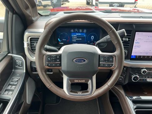 Used 2025 Ford F250 King Ranch AWD/4WD image 39