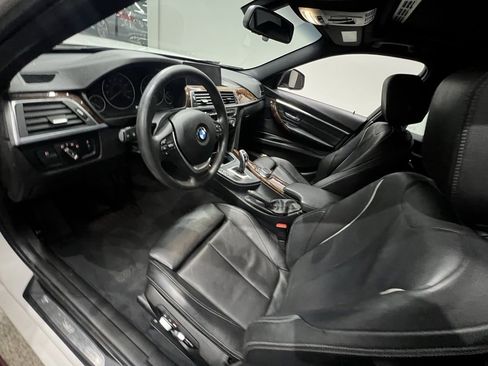 Used 2018 BMW 330i xDrive Sedan image 22