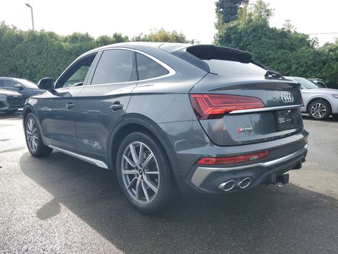 Used 2025 Audi SQ5 Premium Plus w/ Premium Plus Package image 3