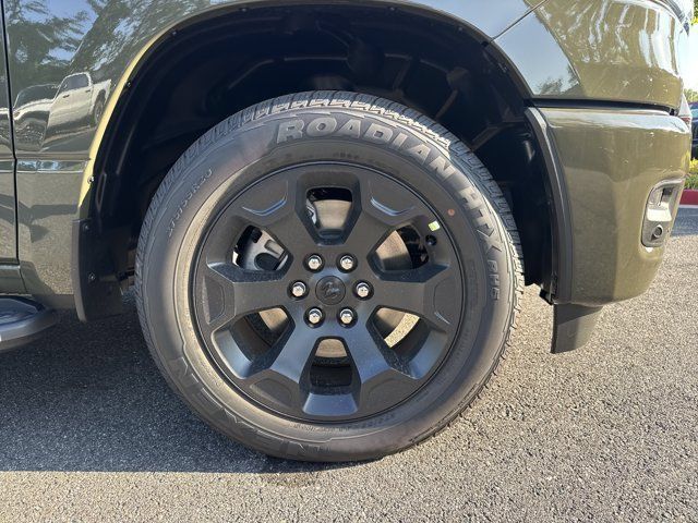 New 2026 RAM 1500 Express AWD/4WD image 12
