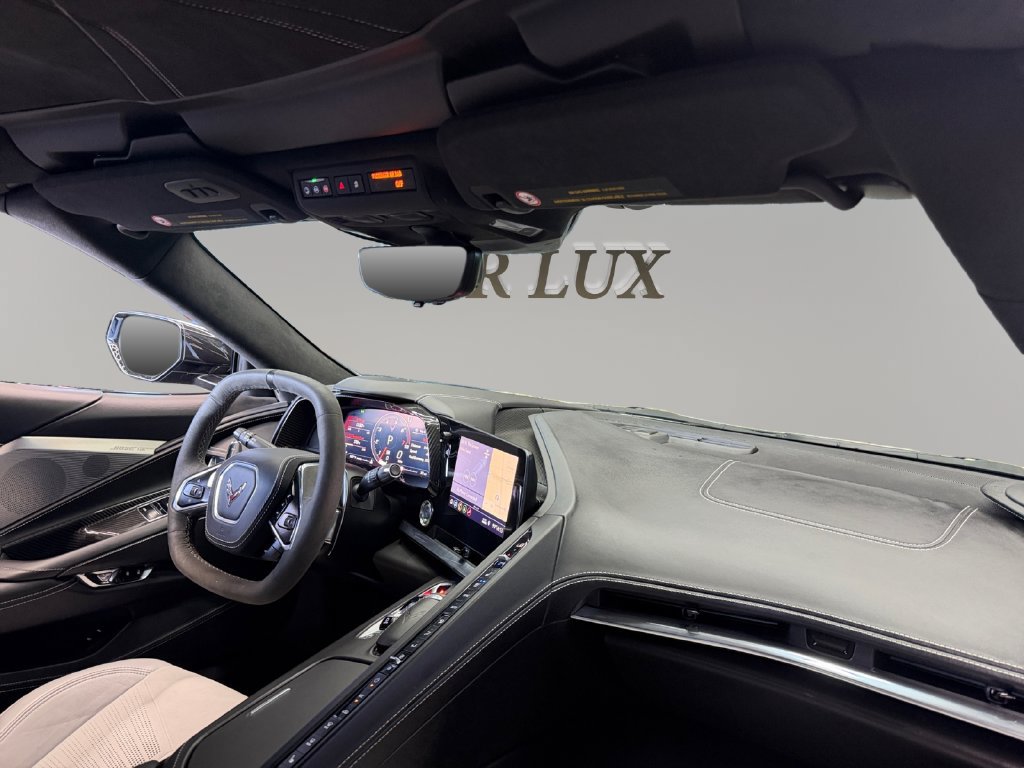 Used 2020 Chevrolet Corvette Stingray Premium Cpe w/ 3LT Preferred Equipment Group RWD image 19