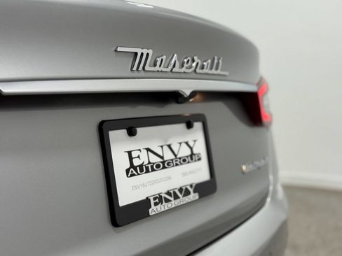 Used 2014 Maserati Quattroporte S Q4 AWD/4WD image 35