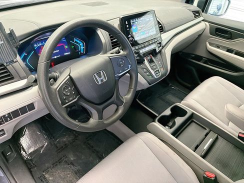 Used 2022 Honda Odyssey EX image 7
