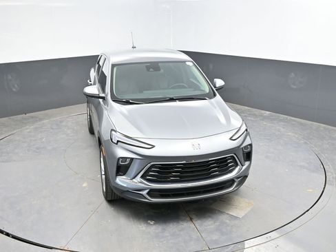 Used 2025 Buick Encore GX Preferred AWD/4WD image 22