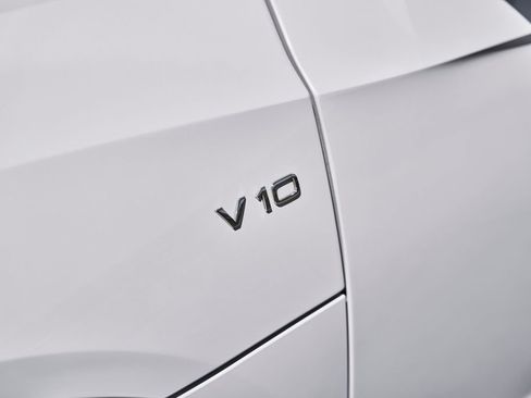 Used 2022 Audi R8 V10 performance w/ Carbon Exterior Package RWD image 11