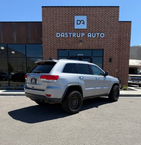 Used 2015 Jeep Grand Cherokee Limited AWD/4WD image 7