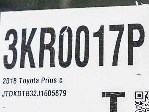Used 2018 Toyota Prius C Two w/ Carpet Mat Package FWD image 28
