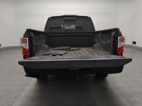 Used 2019 Nissan Titan S w/ S Utility Package AWD/4WD image 29