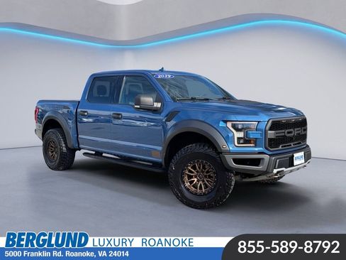 Used 2019 Ford F150 Raptor w/ Equipment Group 801A Mid image 1