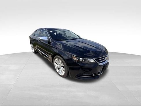Used 2019 Chevrolet Impala Premier FWD image 4