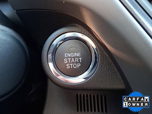 Certified 2025 Subaru Crosstrek 2.5i Limited image 28