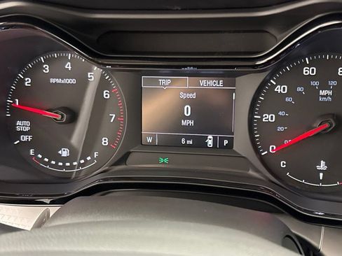 New 2026 Chevrolet Trax LS w/ LS Convenience Package FWD image 31