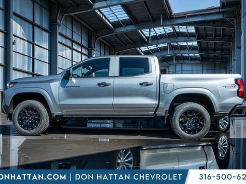 New 2026 Chevrolet Colorado W/T w/ WT Custom Package AWD/4WD image 2