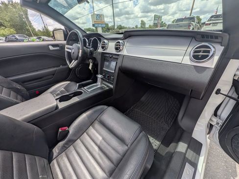 Used 2008 Ford Mustang GT Premium RWD image 10