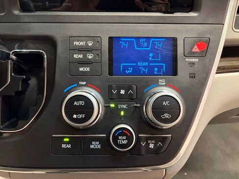 Used 2017 Toyota Sienna XLE w/ XLE Navigation Package image 24
