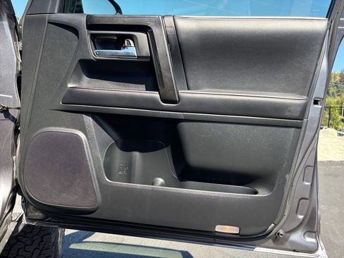 Used 2023 Toyota 4Runner TRD Off-Road Premium image 26