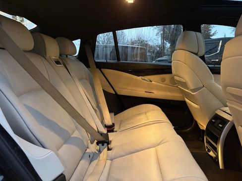 Used 2012 BMW 535i Gran Turismo image 15