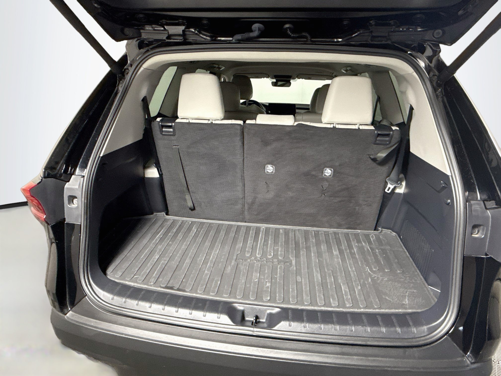 Used 2024 Toyota Grand Highlander AWD image 27