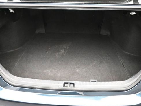 Used 2021 Toyota Camry SE FWD image 14