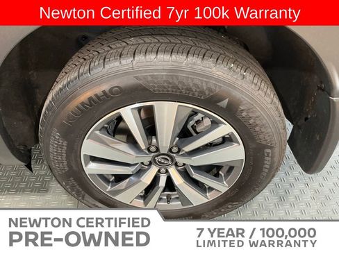 Used 2024 Nissan Pathfinder SL AWD/4WD image 48