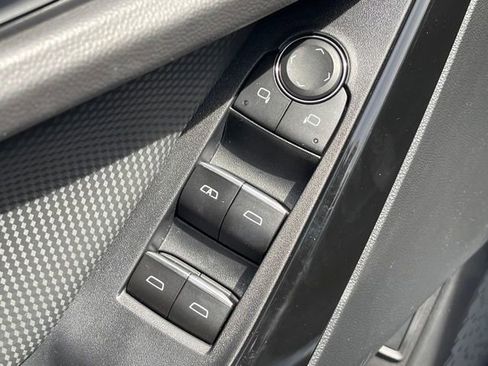 Used 2026 Chevrolet Equinox RS image 16