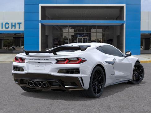 New 2026 Chevrolet Corvette Z06 w/ Z07 Performance Package RWD image 4