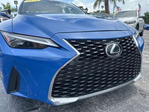 Used 2024 Lexus IS 300 w/ Comfort Package RWD image 10