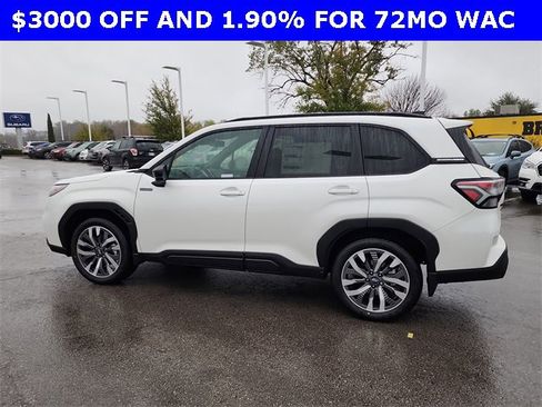 New 2025 Subaru Forester Touring image 7