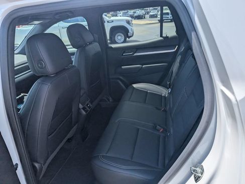 Used 2026 GMC Terrain Elevation AWD/4WD image 9