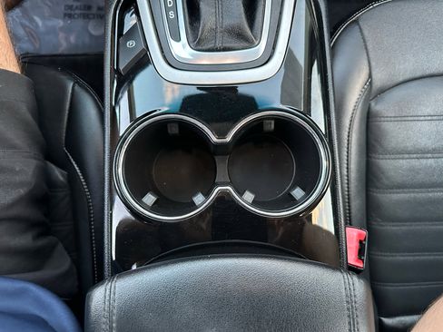 Used 2017 Ford Edge SEL w/ Equipment Group 201A image 49