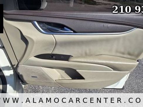 Used 2014 Cadillac XTS FWD image 17