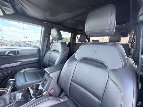 Used 2022 Ford Bronco Badlands w/ Sasquatch Package AWD/4WD image 22