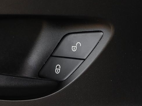 Used 2021 Mercedes-Benz Sprinter 2500 image 20