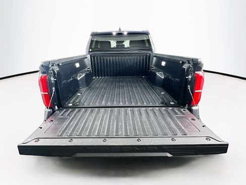 Used 2025 Toyota Tacoma TRD Off-Road image 29