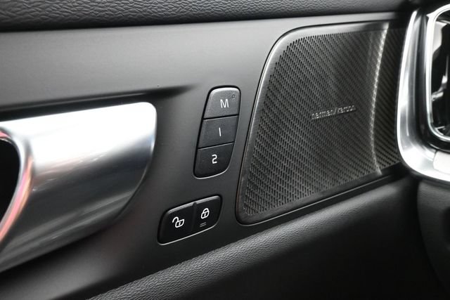 Certified 2024 Volvo S60 B5 Plus w/ Climate Package FWD image 29