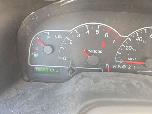 Used 2003 Ford Windstar SEL FWD image 11